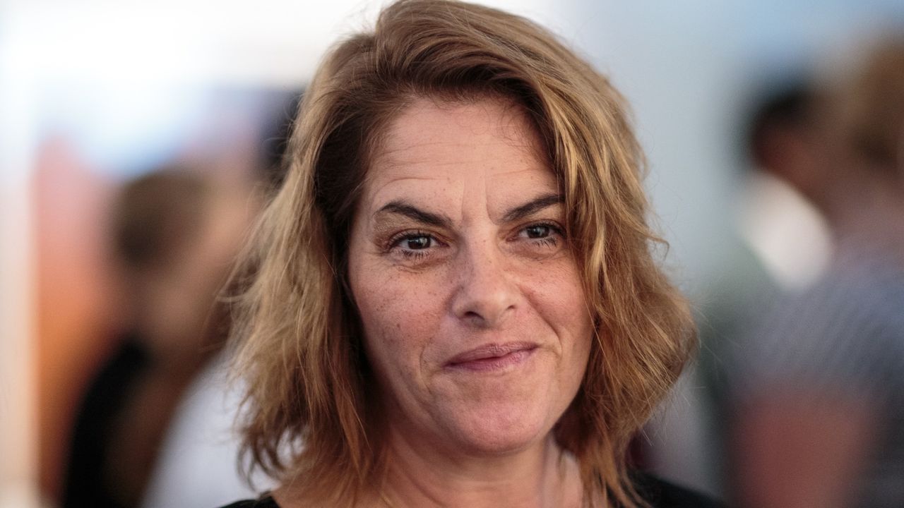 “Eu não tenho nenhum espelho em minha casa”: Tracey Emin fala abertamente sobre os problemas com a imagem corporal