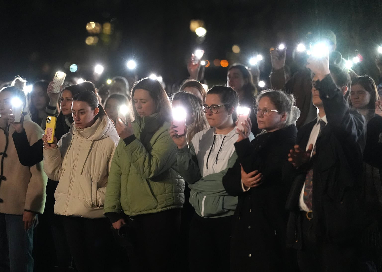 Organizadora de vigília em homenagem a Sarah Everard diz que ‘muito mais’ precisa ser feito para que as mulheres sejam seguras